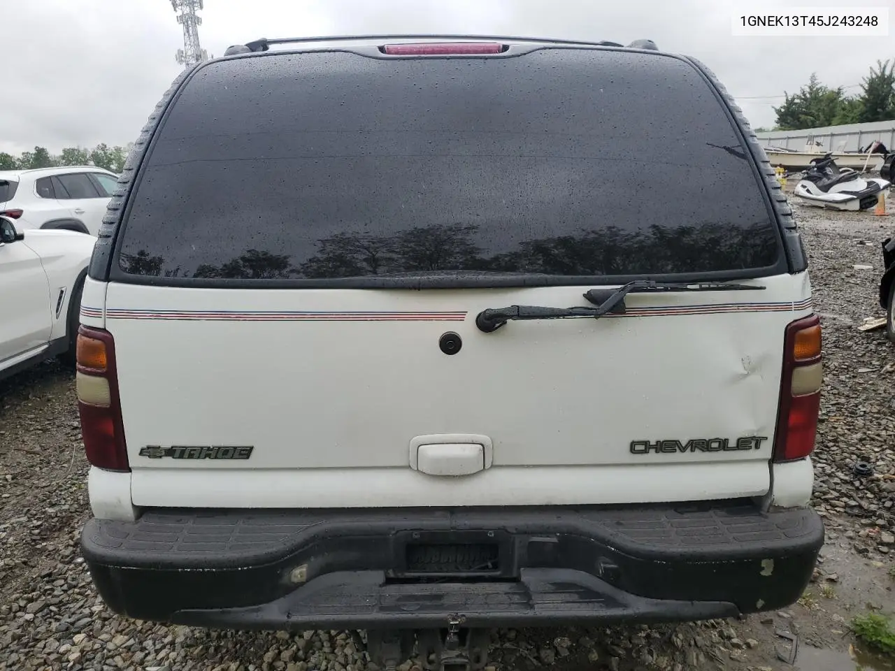 2005 Chevrolet Tahoe K1500 VIN: 1GNEK13T45J243248 Lot: 56886745
