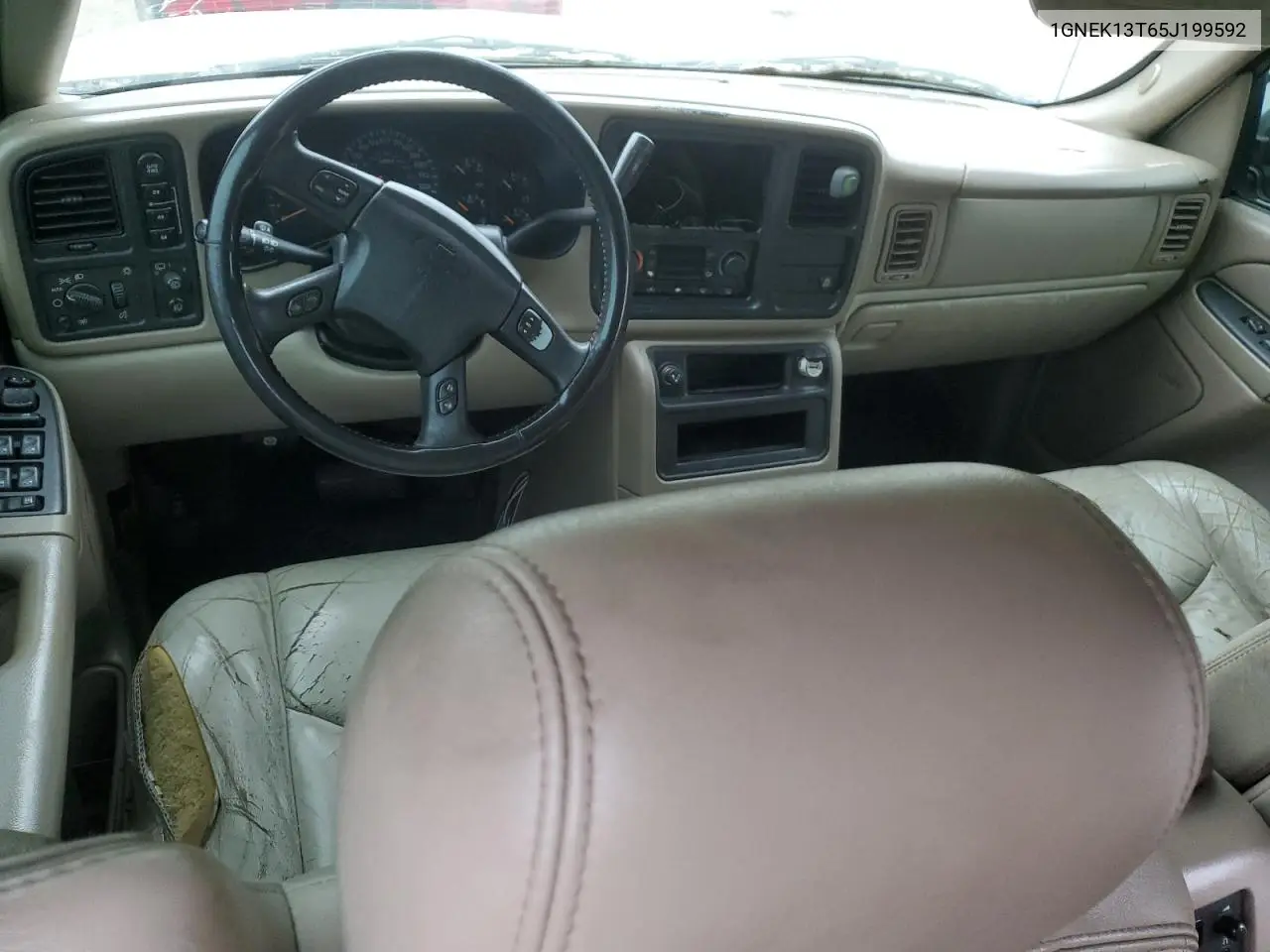 2005 Chevrolet Tahoe K1500 VIN: 1GNEK13T65J199592 Lot: 62667705