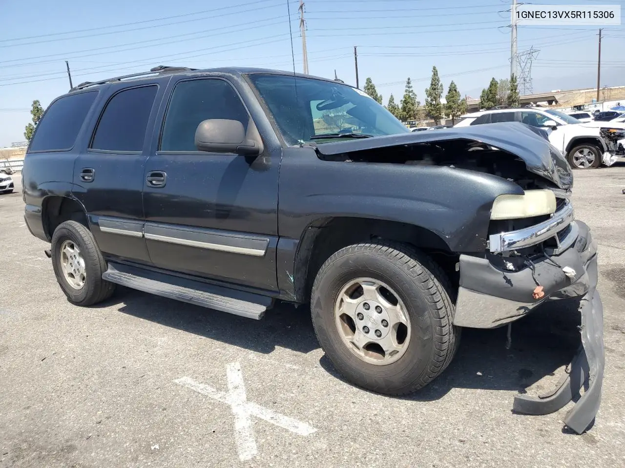 2005 Chevrolet Tahoe C1500 VIN: 1GNEC13VX5R115306 Lot: 62836105