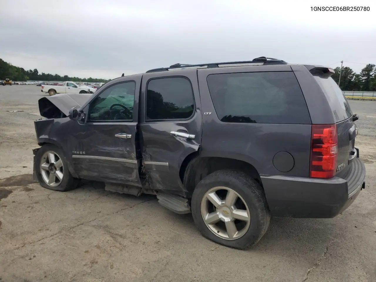 2011 Chevrolet Tahoe C1500 Ltz VIN: 1GNSCCE06BR250780 Lot: 55073665