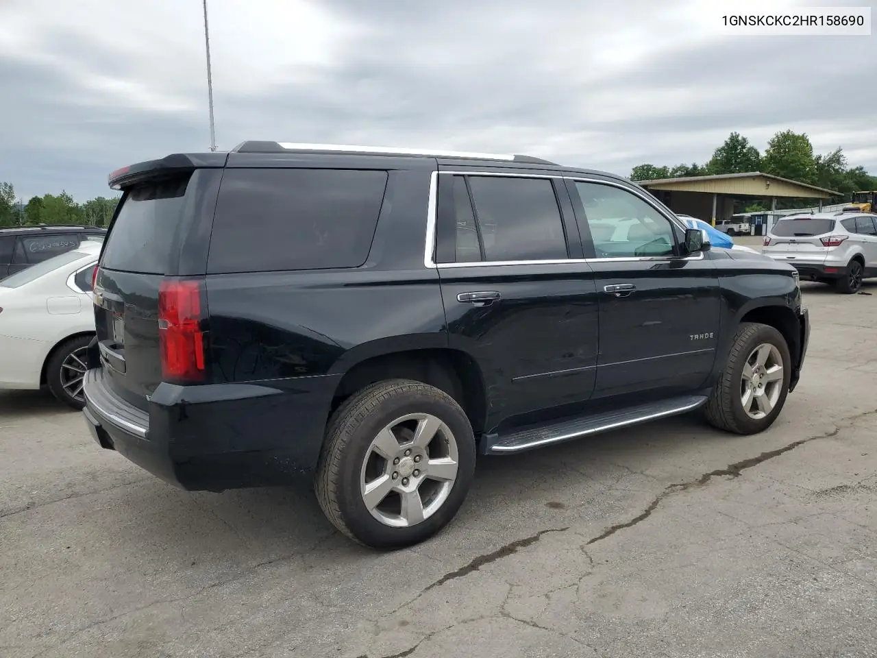 2017 Chevrolet Tahoe K1500 Premier VIN: 1GNSKCKC2HR158690 Lot: 61818515