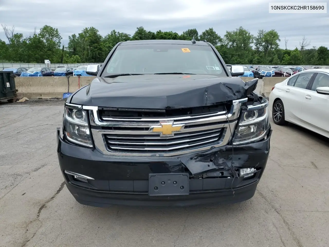 2017 Chevrolet Tahoe K1500 Premier VIN: 1GNSKCKC2HR158690 Lot: 61818515