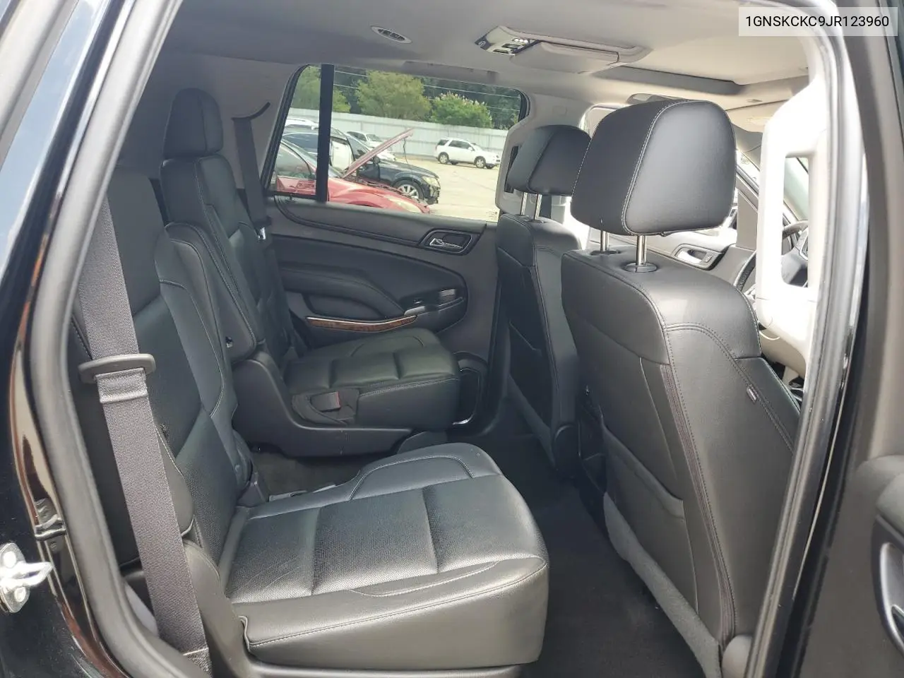 2018 Chevrolet Tahoe K1500 Premier VIN: 1GNSKCKC9JR123960 Lot: 62316205