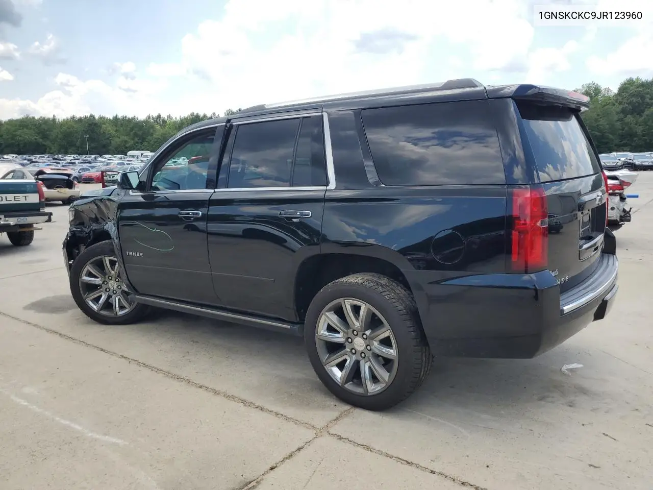 2018 Chevrolet Tahoe K1500 Premier VIN: 1GNSKCKC9JR123960 Lot: 62316205