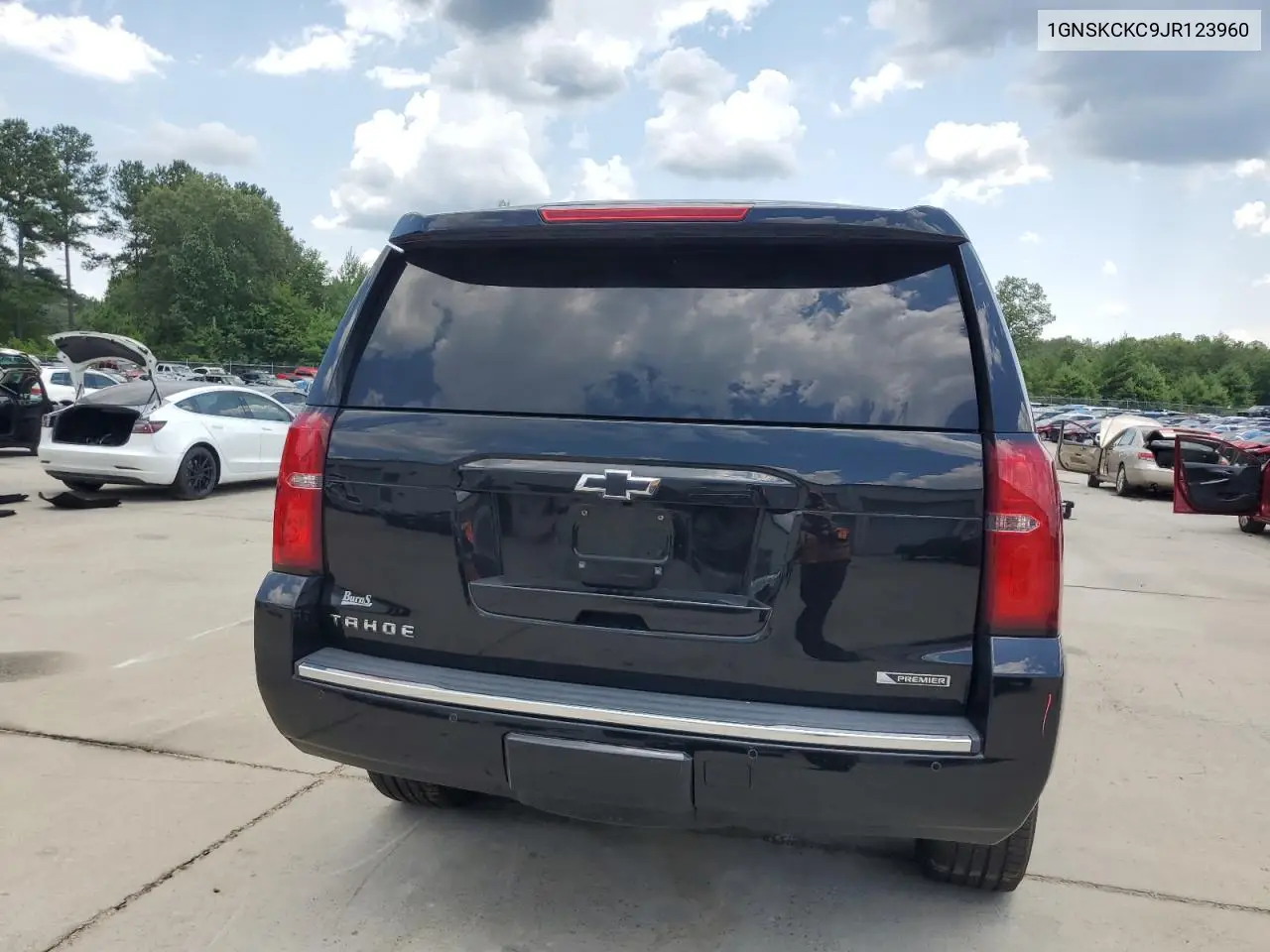 2018 Chevrolet Tahoe K1500 Premier VIN: 1GNSKCKC9JR123960 Lot: 62316205