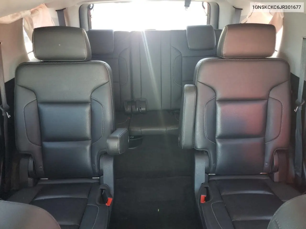 2018 Chevrolet Tahoe K1500 Premier VIN: 1GNSKCKC6JR301677 Lot: 63454005
