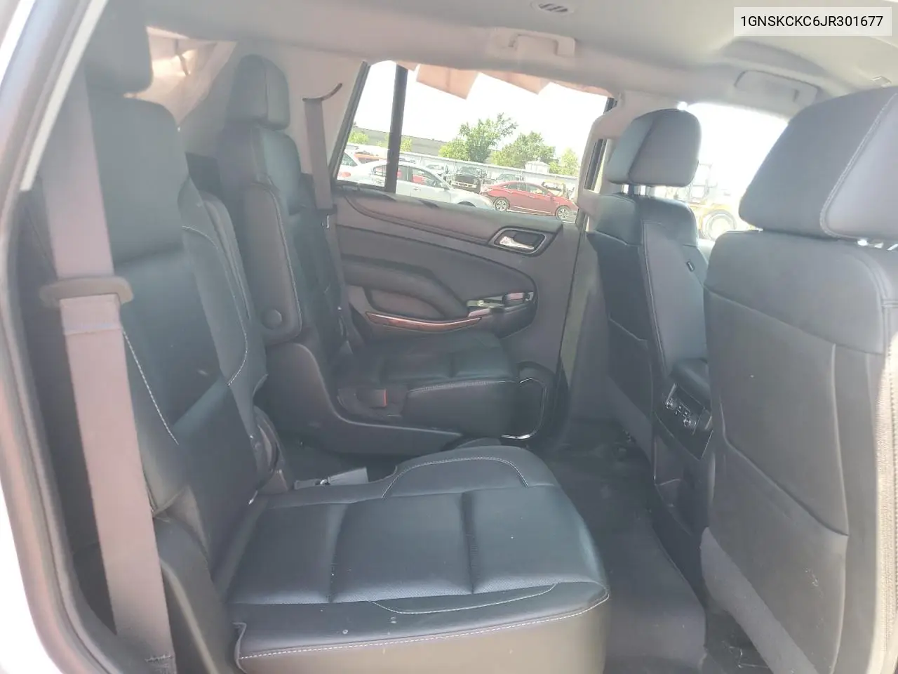 2018 Chevrolet Tahoe K1500 Premier VIN: 1GNSKCKC6JR301677 Lot: 63454005