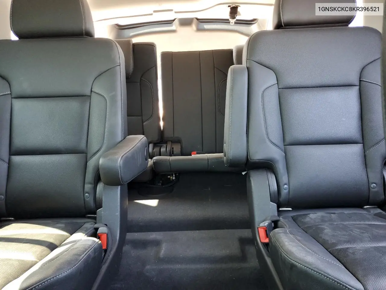 2019 Chevrolet Tahoe K1500 Premier VIN: 1GNSKCKC8KR396521 Lot: 61907795