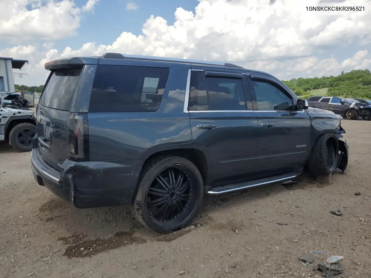 2019 Chevrolet Tahoe K1500 Premier VIN: 1GNSKCKC8KR396521 Lot: 61907795