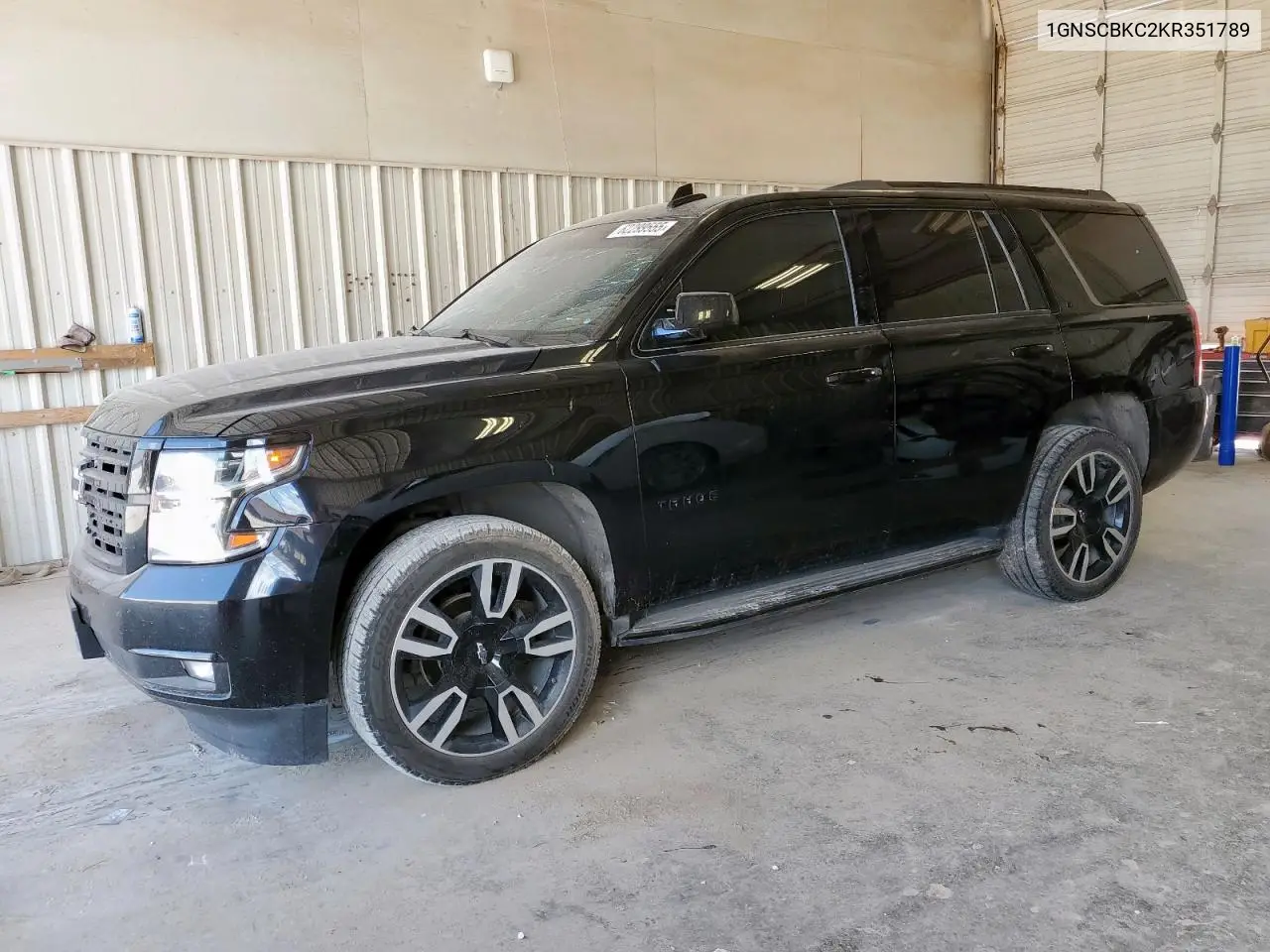 2019 Chevrolet Tahoe C1500 Lt VIN: 1GNSCBKC2KR351789 Lot: 62299555