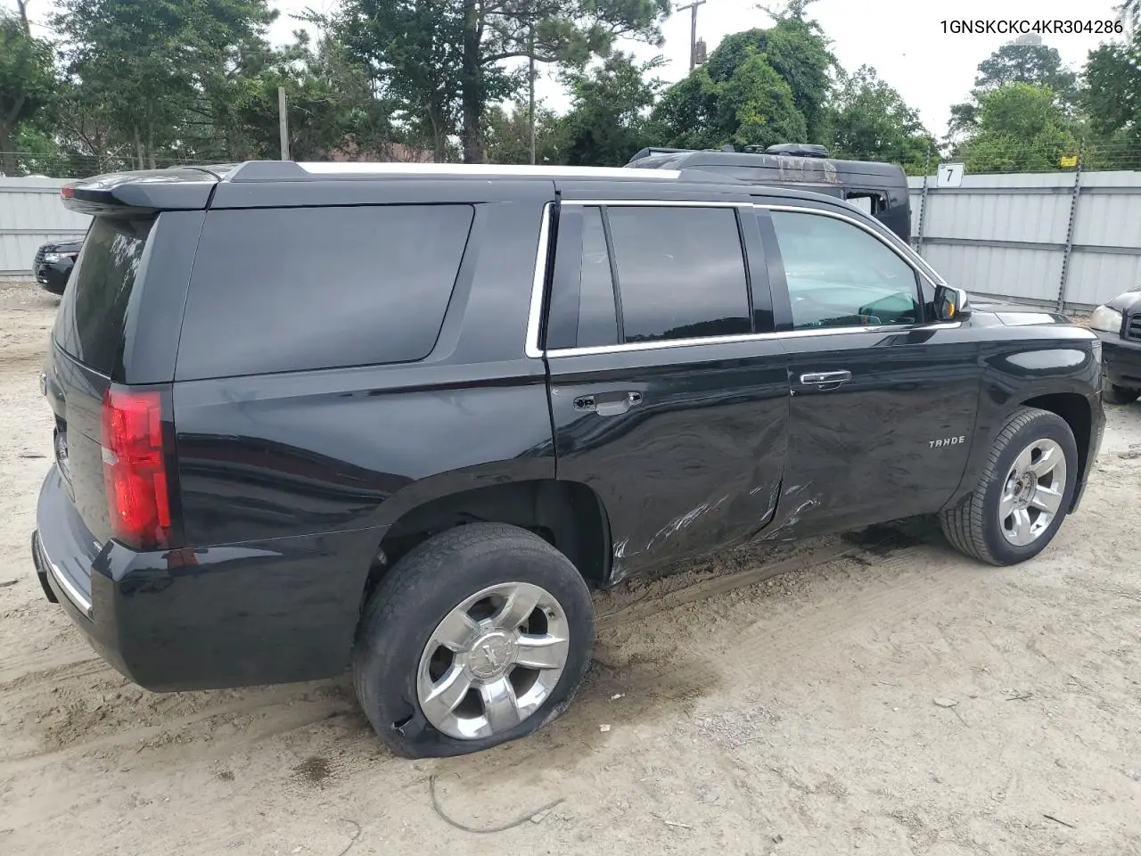 2019 Chevrolet Tahoe K1500 Premier VIN: 1GNSKCKC4KR304286 Lot: 62873985