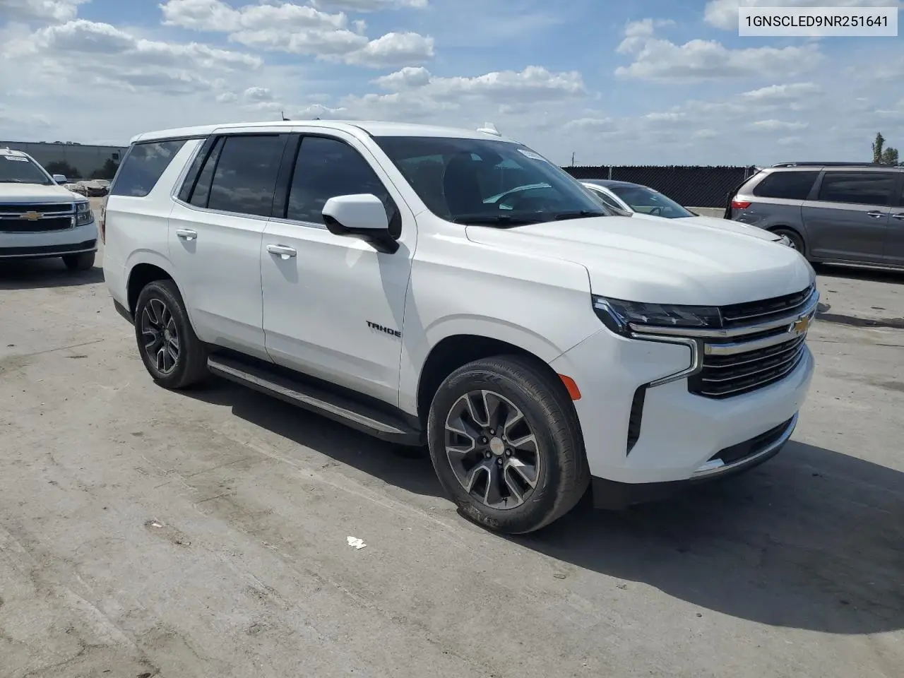 2022 Chevrolet Tahoe C1500 VIN: 1GNSCLED9NR251641 Lot: 55500355