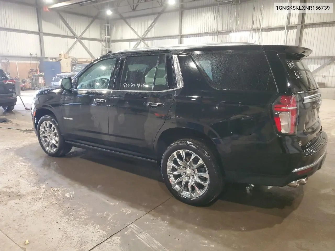 2022 Chevrolet Tahoe K1500 Premier VIN: 1GNSKSKLXNR156739 Lot: 74983954