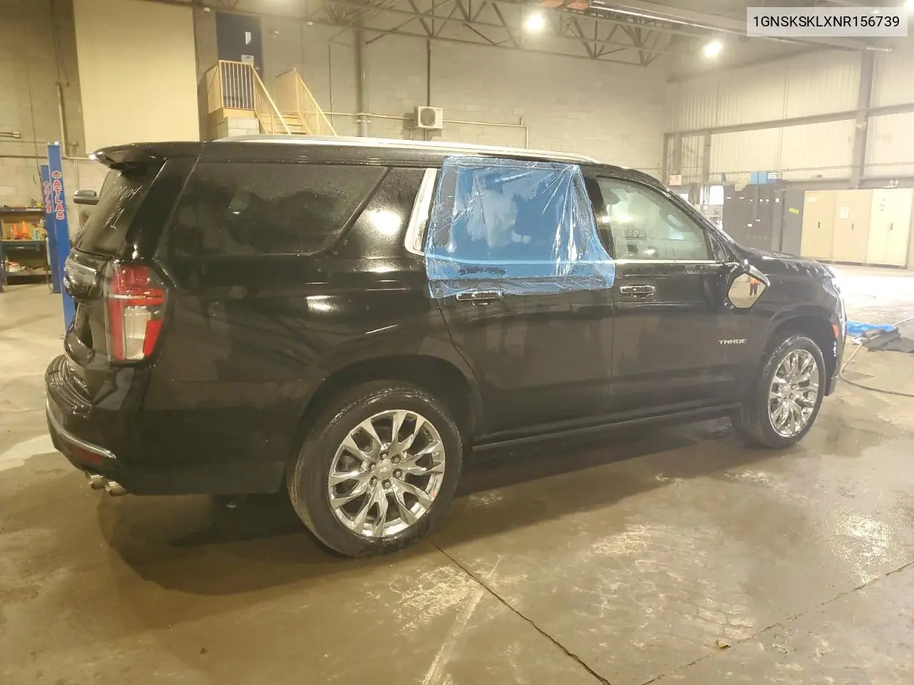 2022 Chevrolet Tahoe K1500 Premier VIN: 1GNSKSKLXNR156739 Lot: 74983954