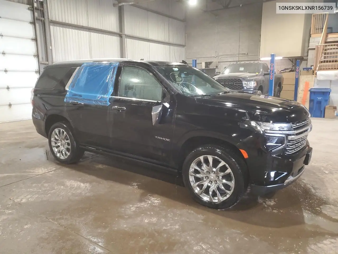 2022 Chevrolet Tahoe K1500 Premier VIN: 1GNSKSKLXNR156739 Lot: 74983954