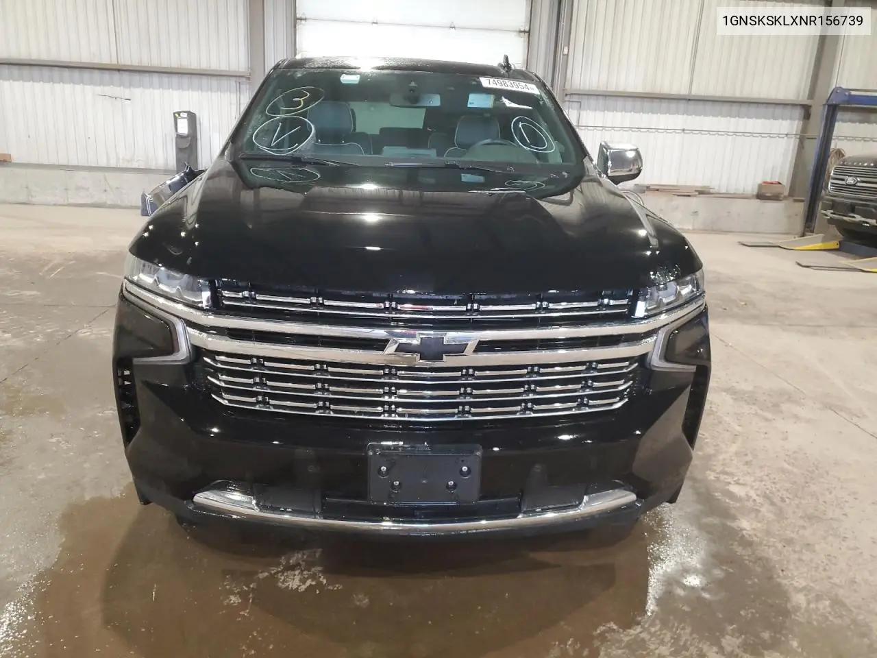 2022 Chevrolet Tahoe K1500 Premier VIN: 1GNSKSKLXNR156739 Lot: 74983954