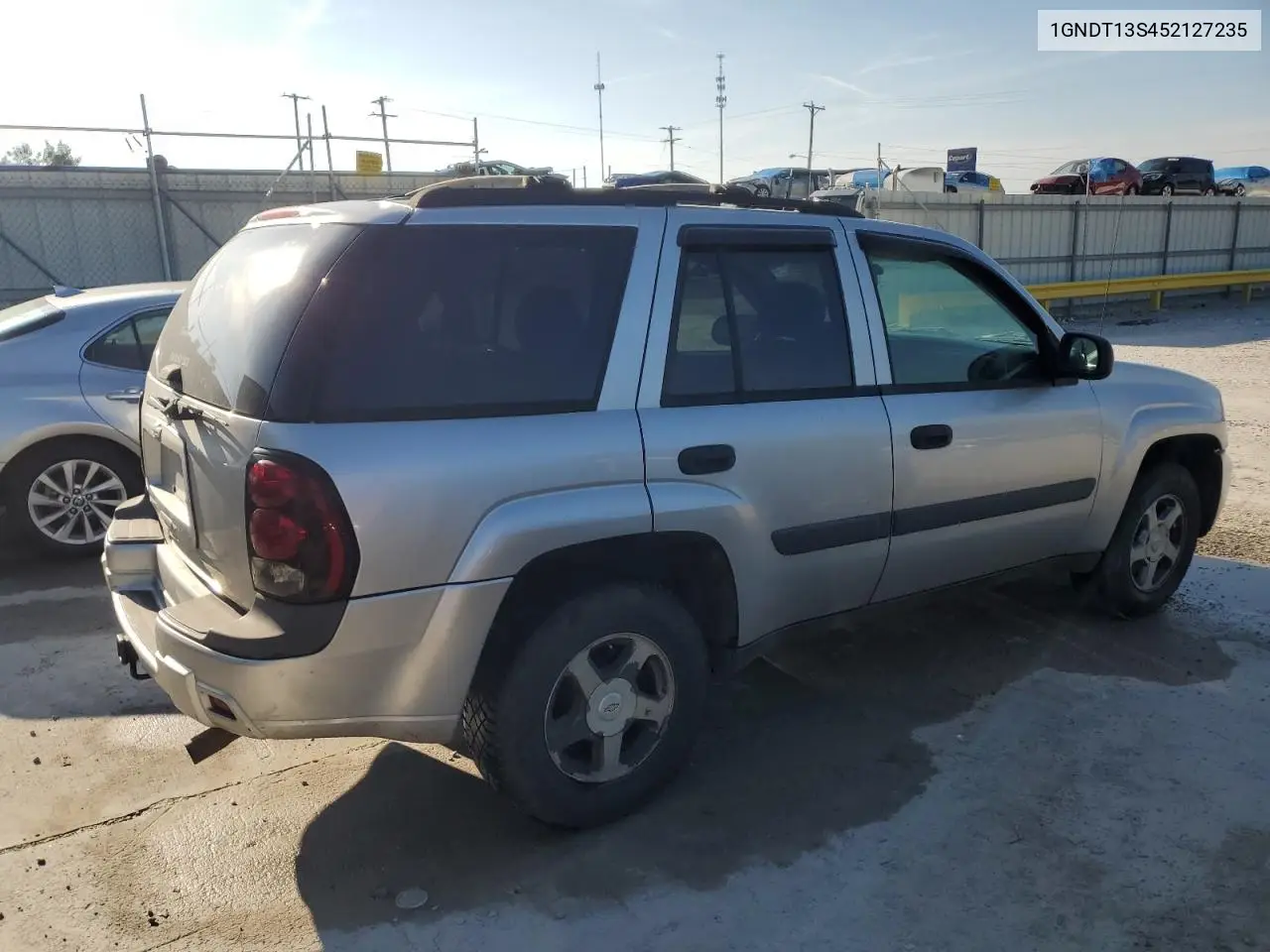 1gndt13s452127235 1GNDT13S452127235 2005 Chevrolet Trailblazer Ls
