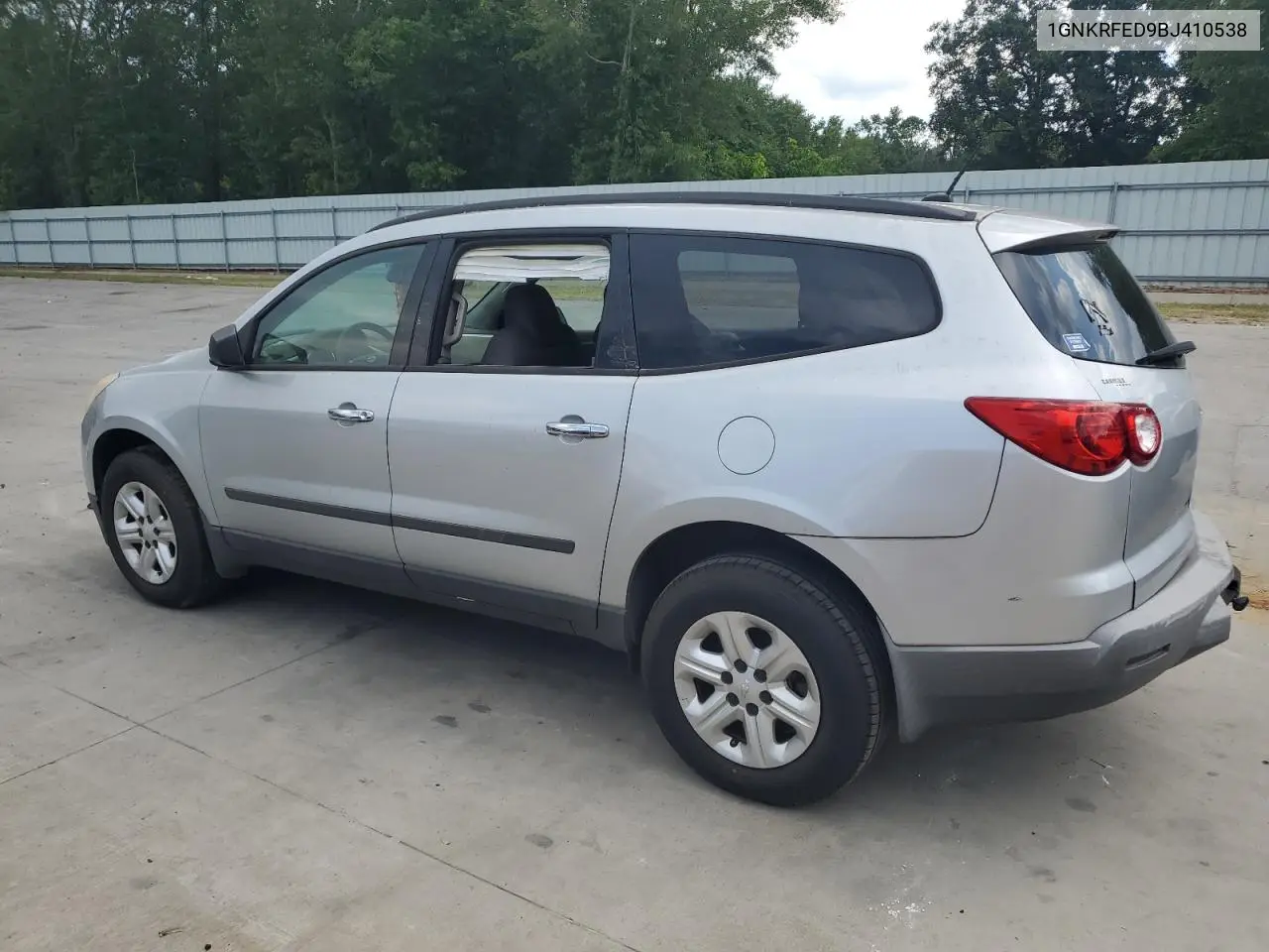 2011 Chevrolet Traverse Ls VIN: 1GNKRFED9BJ410538 Lot: 62278085