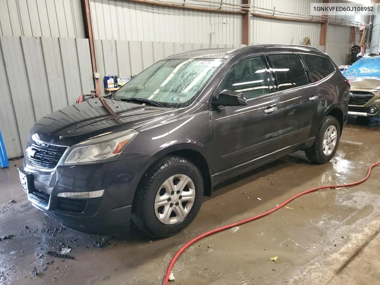 2016 Chevrolet Traverse Ls VIN: 1GNKVFED6GJ108952 Lot: 56279435