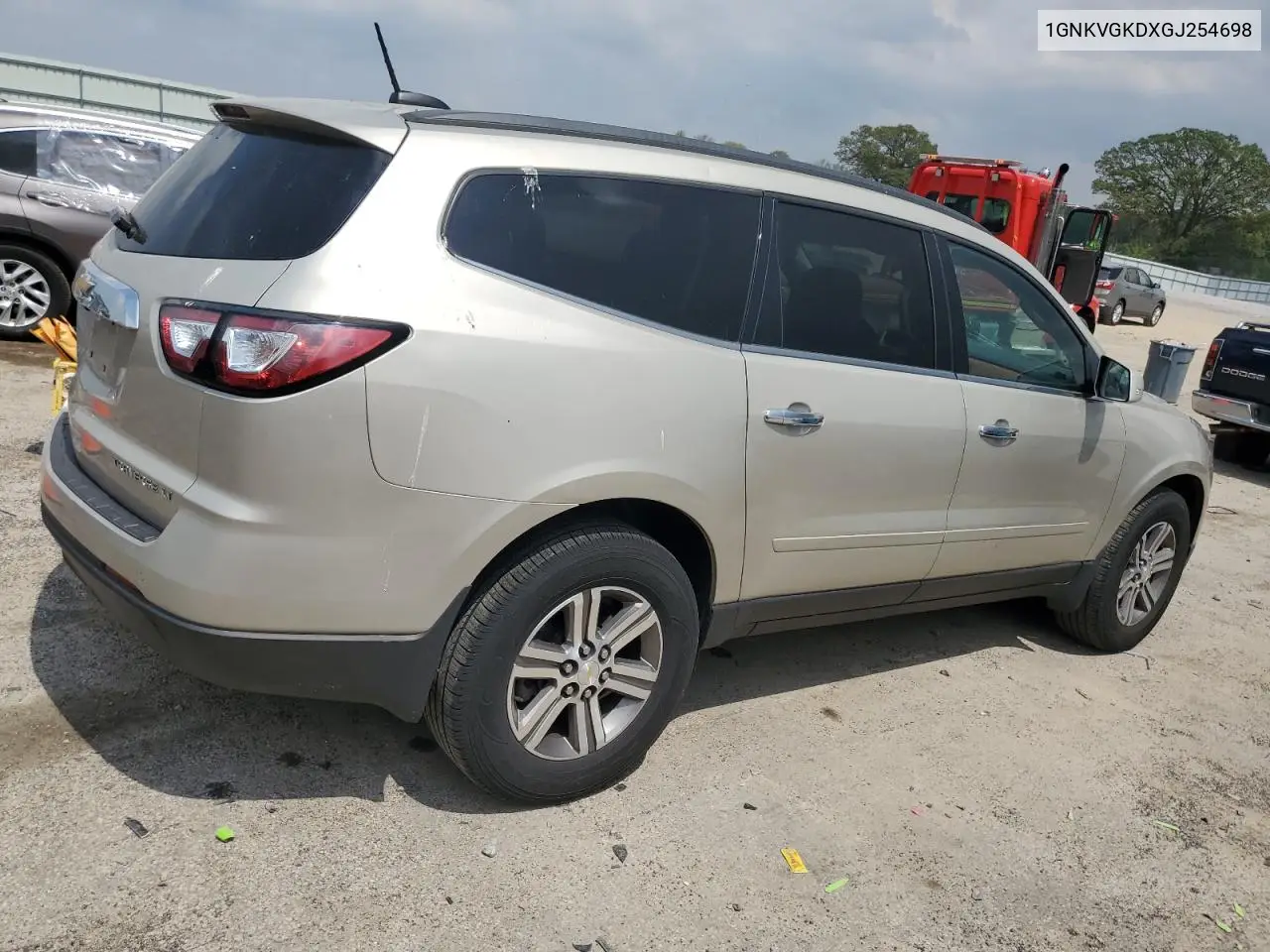 2016 Chevrolet Traverse Lt VIN: 1GNKVGKDXGJ254698 Lot: 56751005
