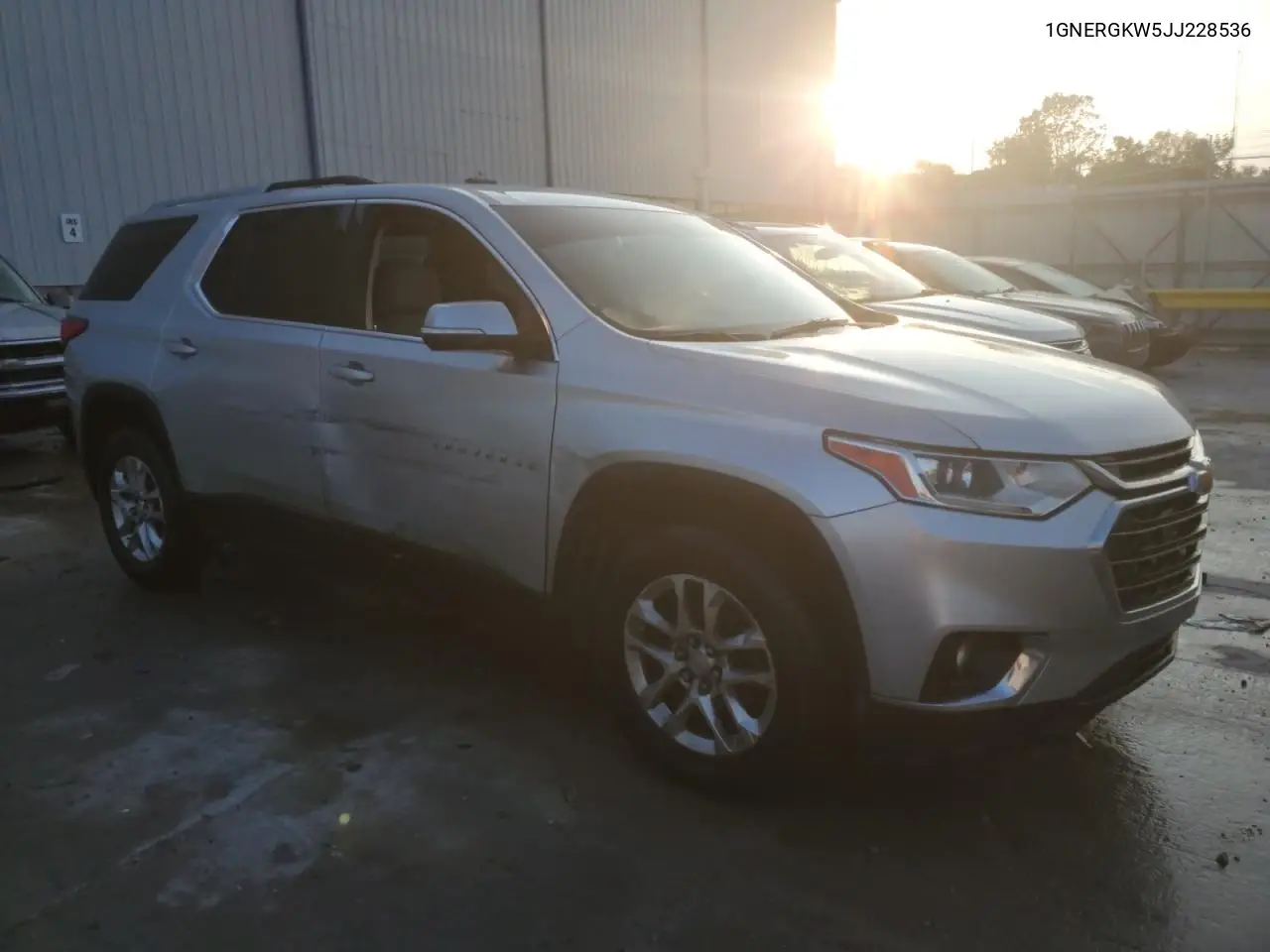 2018 Chevrolet Traverse Lt VIN: 1GNERGKW5JJ228536 Lot: 62582815