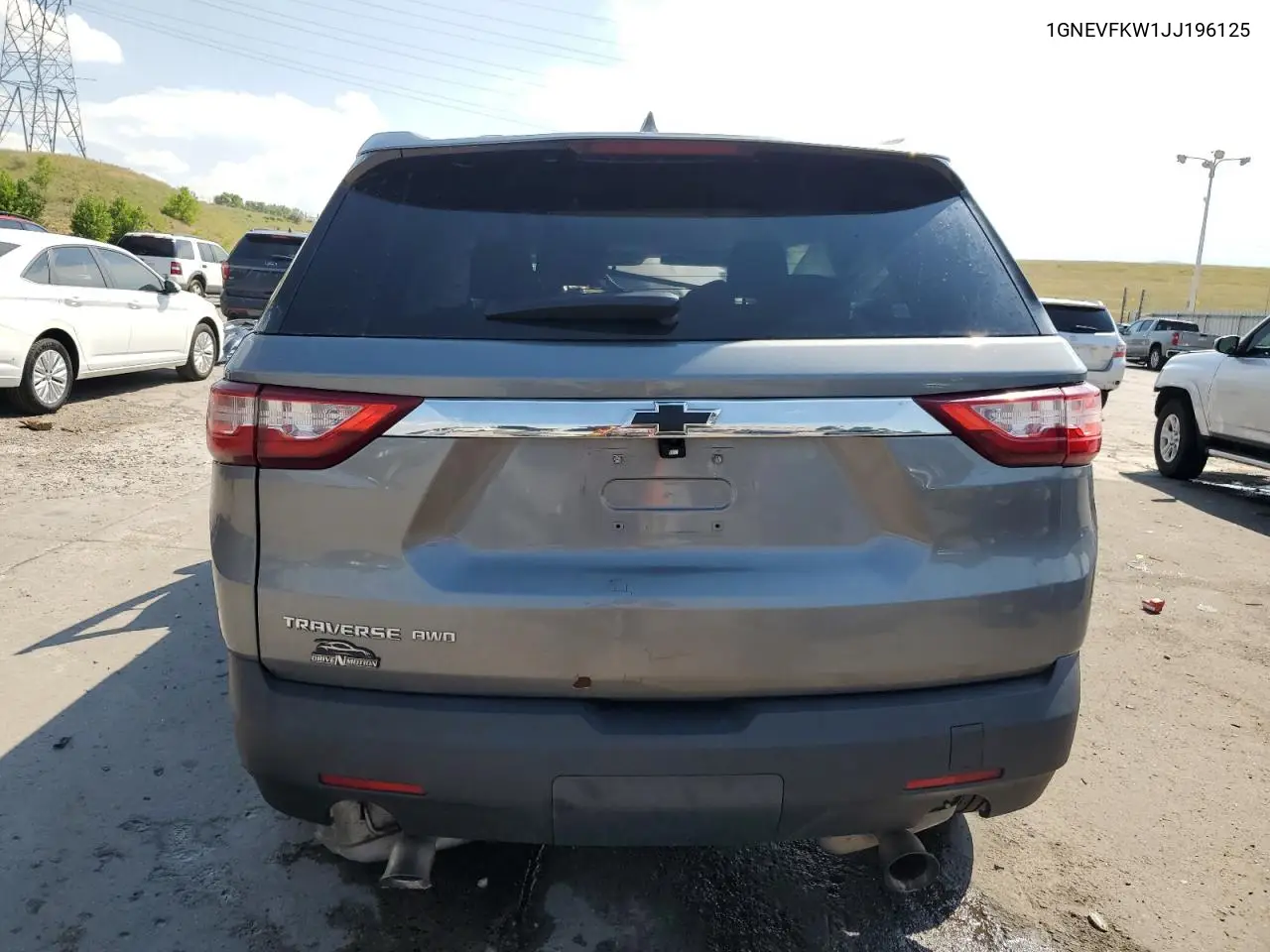 2018 Chevrolet Traverse Ls VIN: 1GNEVFKW1JJ196125 Lot: 63110215