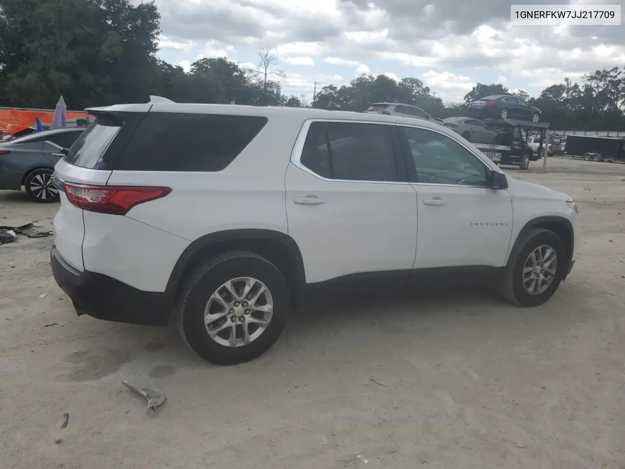 2018 Chevrolet Traverse Ls VIN: 1GNERFKW7JJ217709 Lot: 63332405