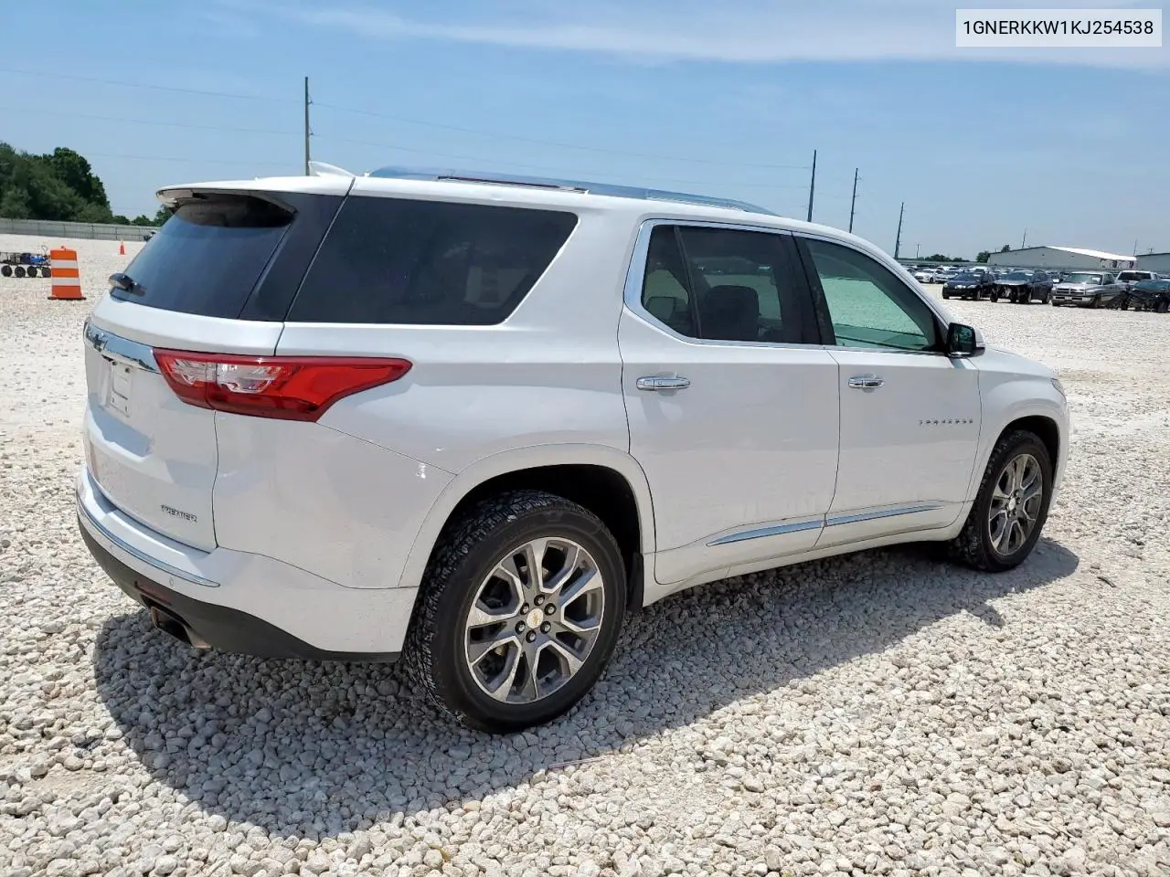 2019 Chevrolet Traverse Premier VIN: 1GNERKKW1KJ254538 Lot: 55424455