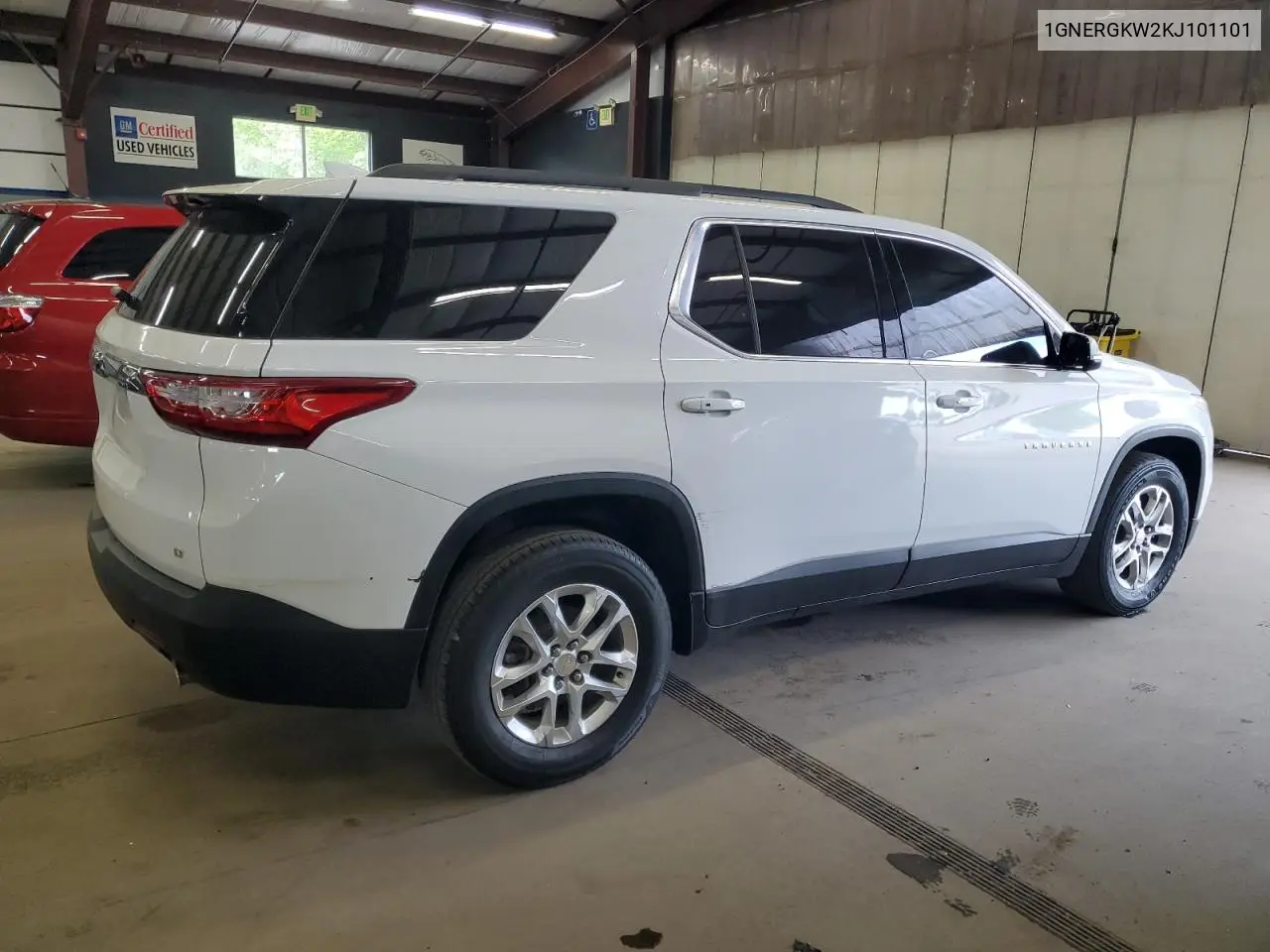2019 Chevrolet Traverse Lt VIN: 1GNERGKW2KJ101101 Lot: 57296775