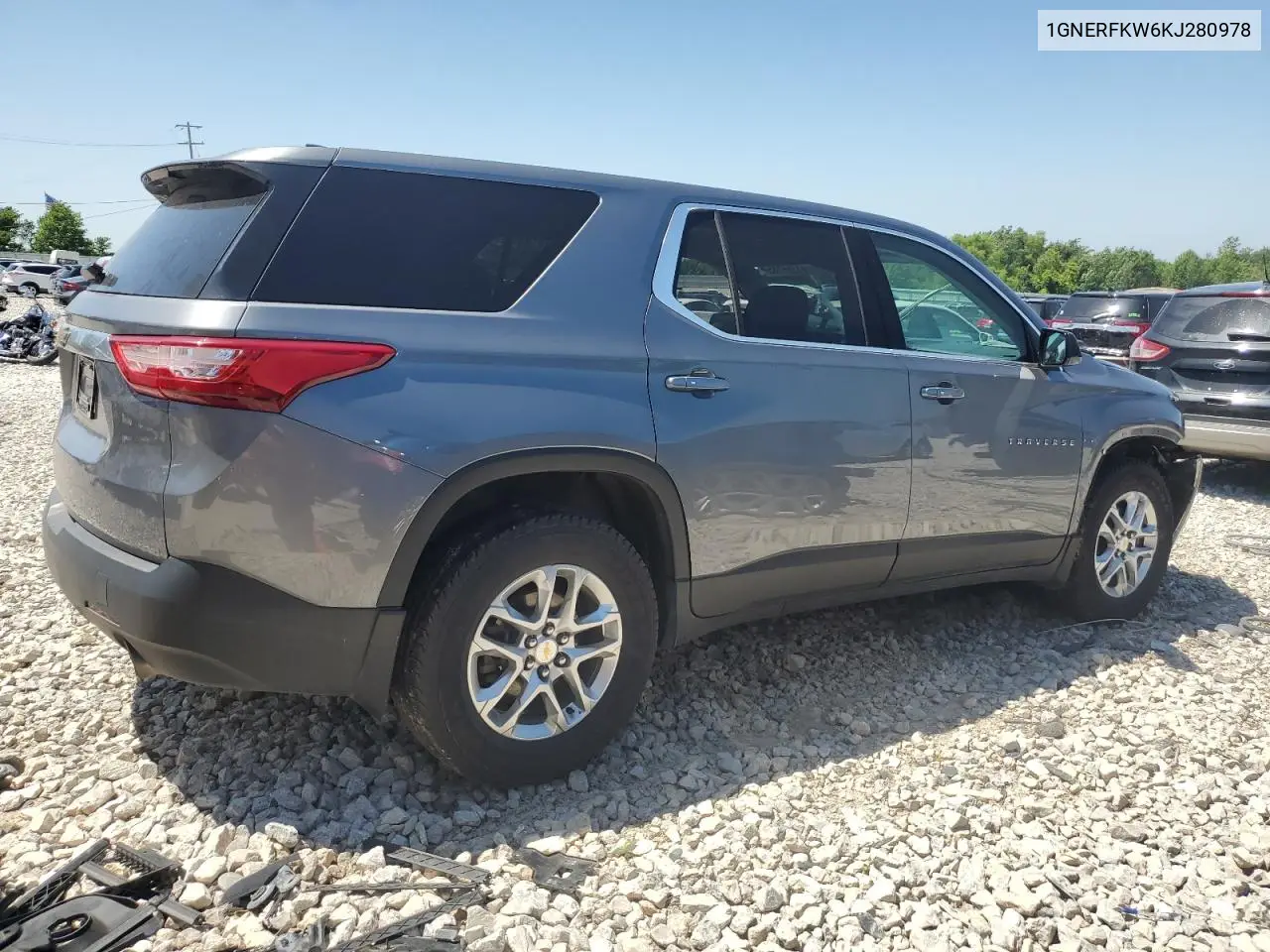 2019 Chevrolet Traverse Ls VIN: 1GNERFKW6KJ280978 Lot: 61386165