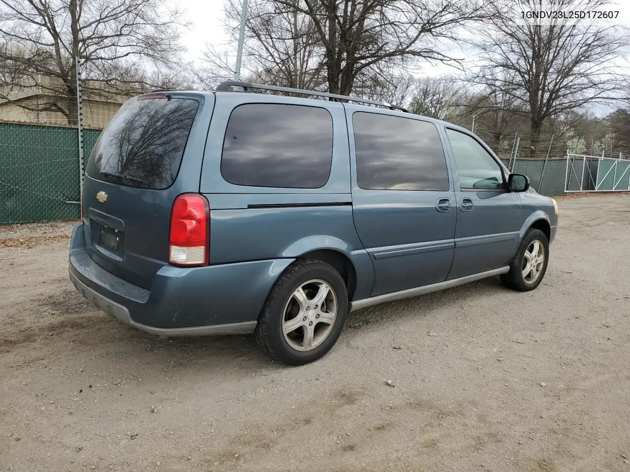 2005 Chevrolet Uplander Ls VIN: 1GNDV23L25D172607 Lot: 51184295