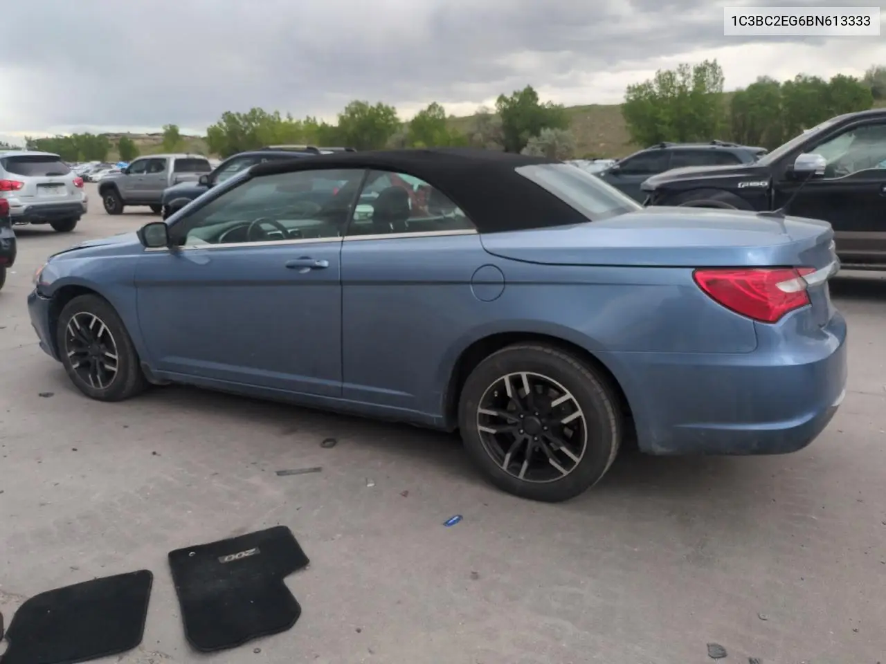 2011 Chrysler 200 Touring VIN: 1C3BC2EG6BN613333 Lot: 56824425