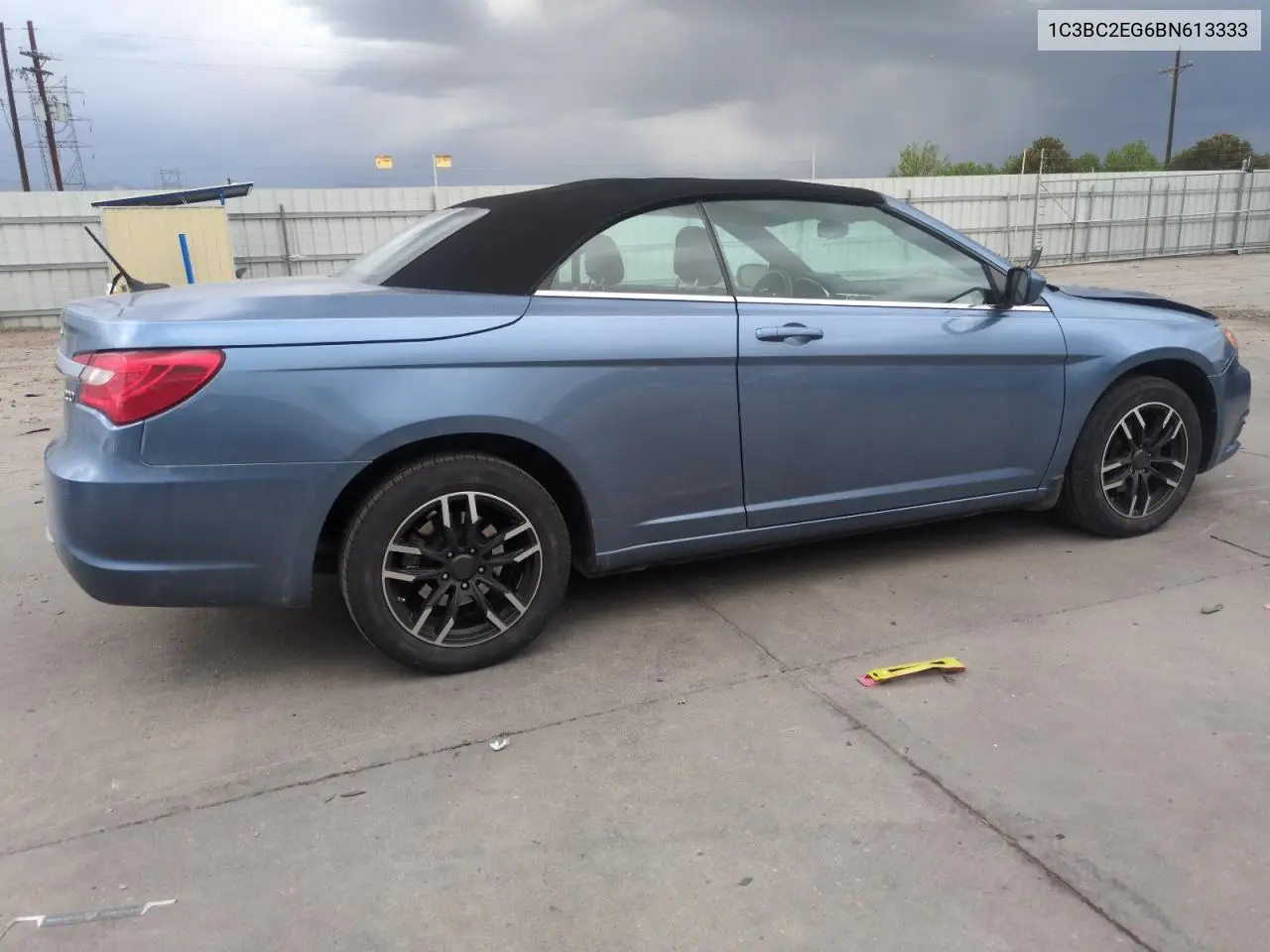 2011 Chrysler 200 Touring VIN: 1C3BC2EG6BN613333 Lot: 56824425