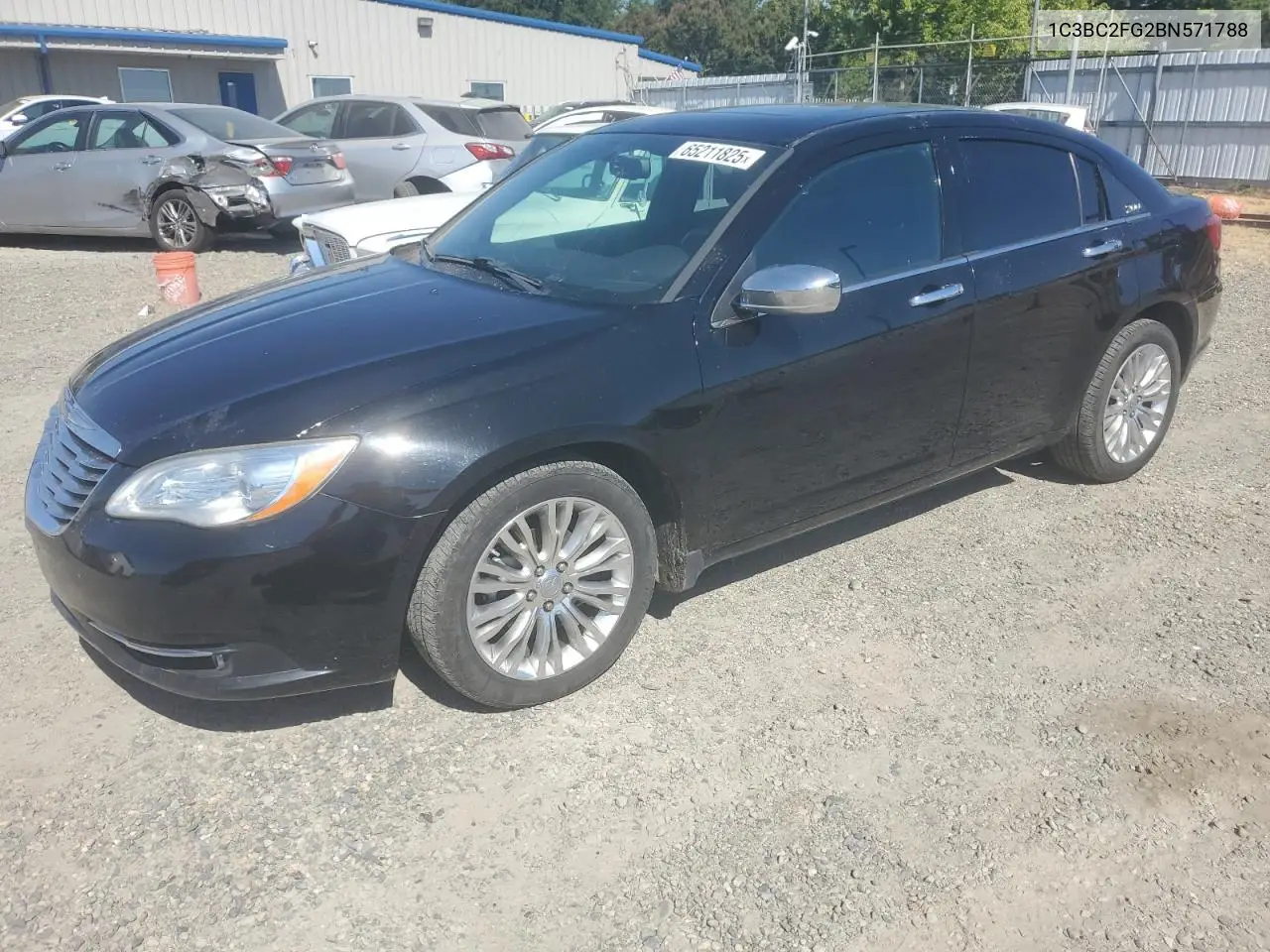 2011 Chrysler 200 Limited VIN: 1C3BC2FG2BN571788 Lot: 65211825