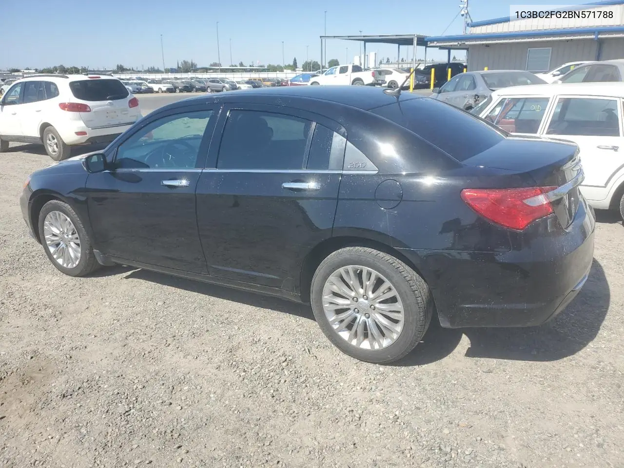 2011 Chrysler 200 Limited VIN: 1C3BC2FG2BN571788 Lot: 65211825