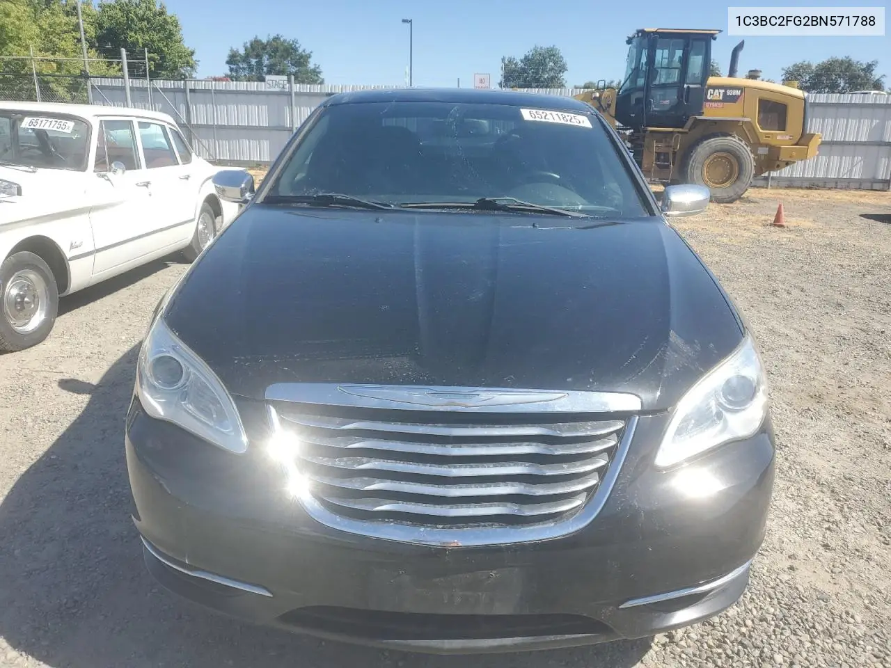 2011 Chrysler 200 Limited VIN: 1C3BC2FG2BN571788 Lot: 65211825