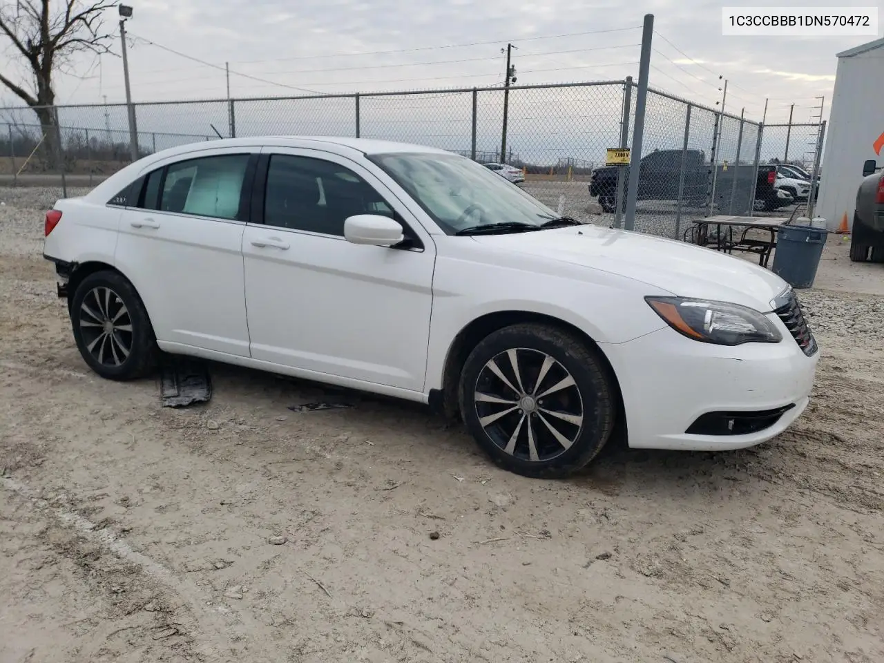 2013 Chrysler 200 Touring VIN: 1C3CCBBB1DN570472 Lot: 47284705