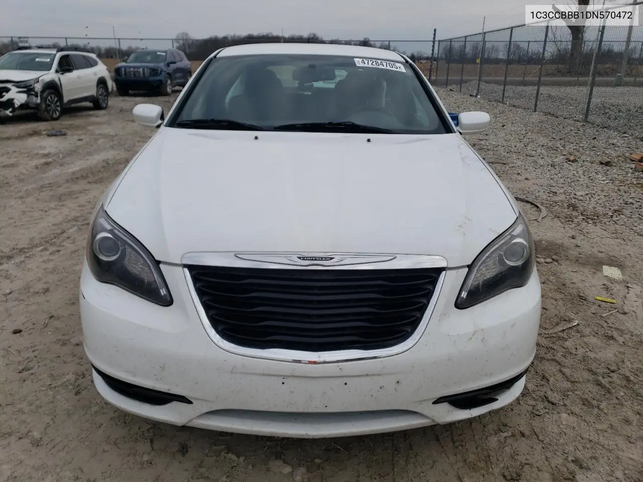 2013 Chrysler 200 Touring VIN: 1C3CCBBB1DN570472 Lot: 47284705