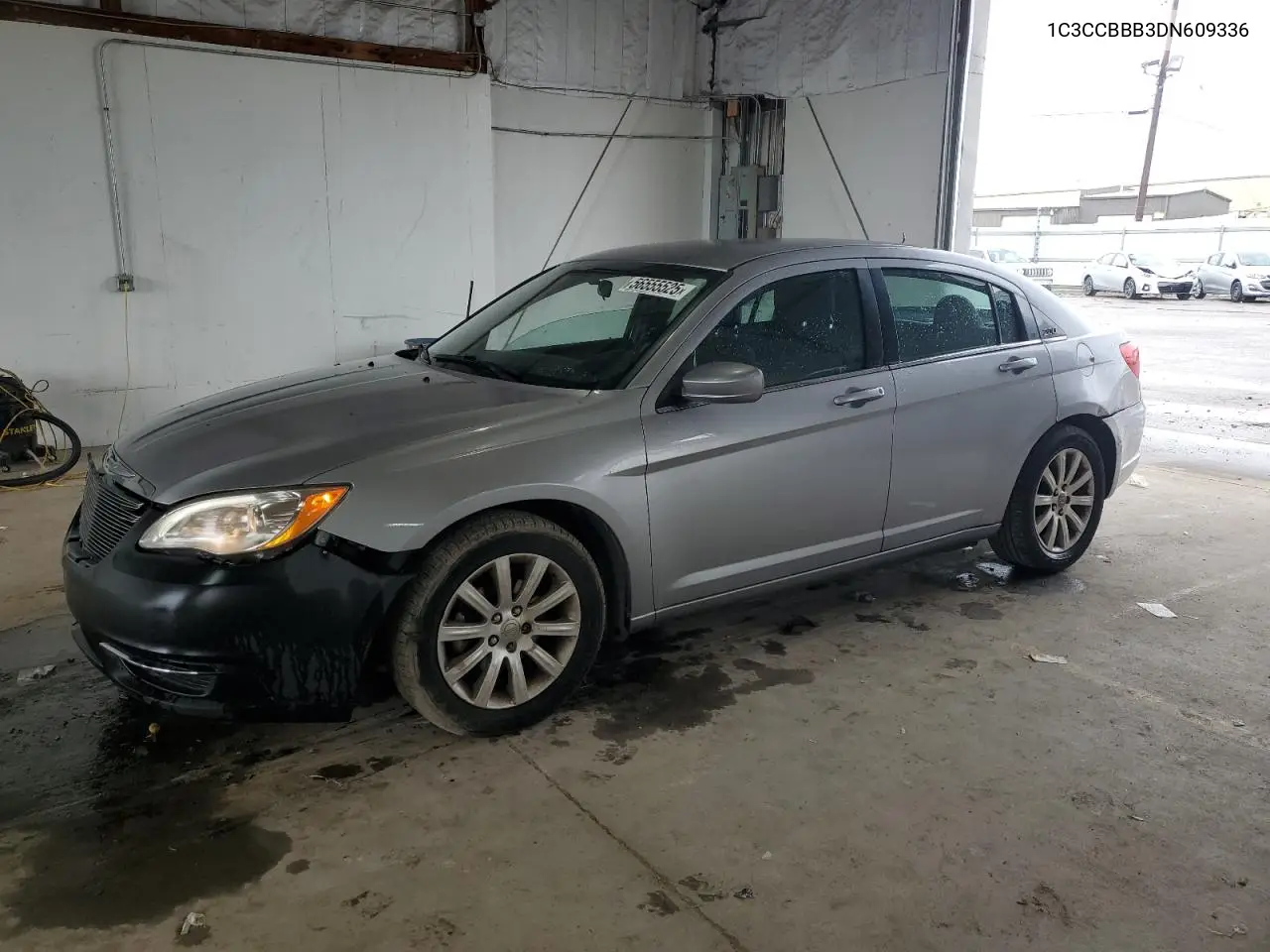 2013 Chrysler 200 Touring VIN: 1C3CCBBB3DN609336 Lot: 56555525