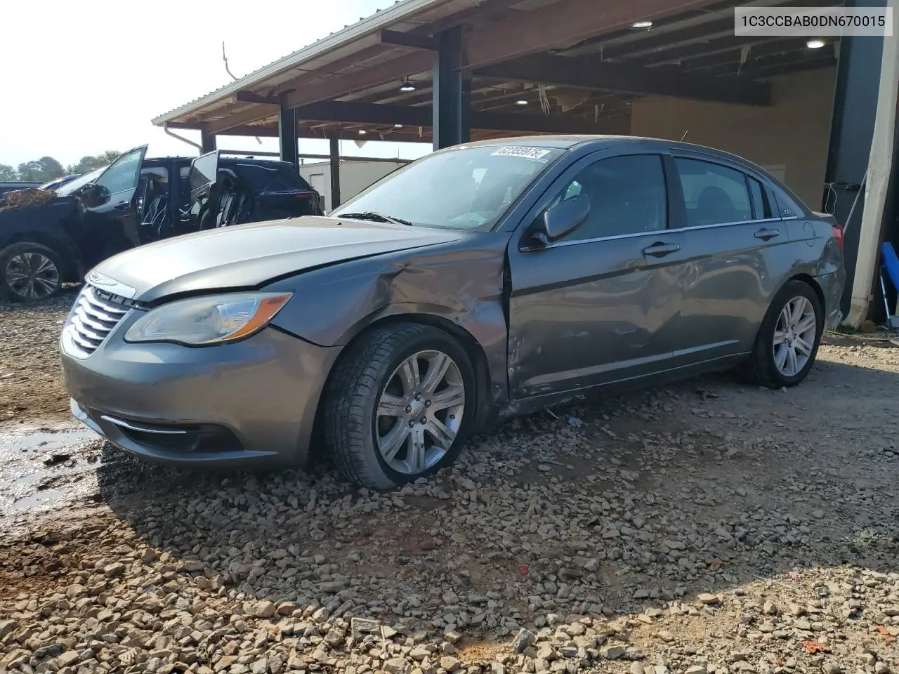 2013 Chrysler 200 Lx VIN: 1C3CCBAB0DN670015 Lot: 62355975
