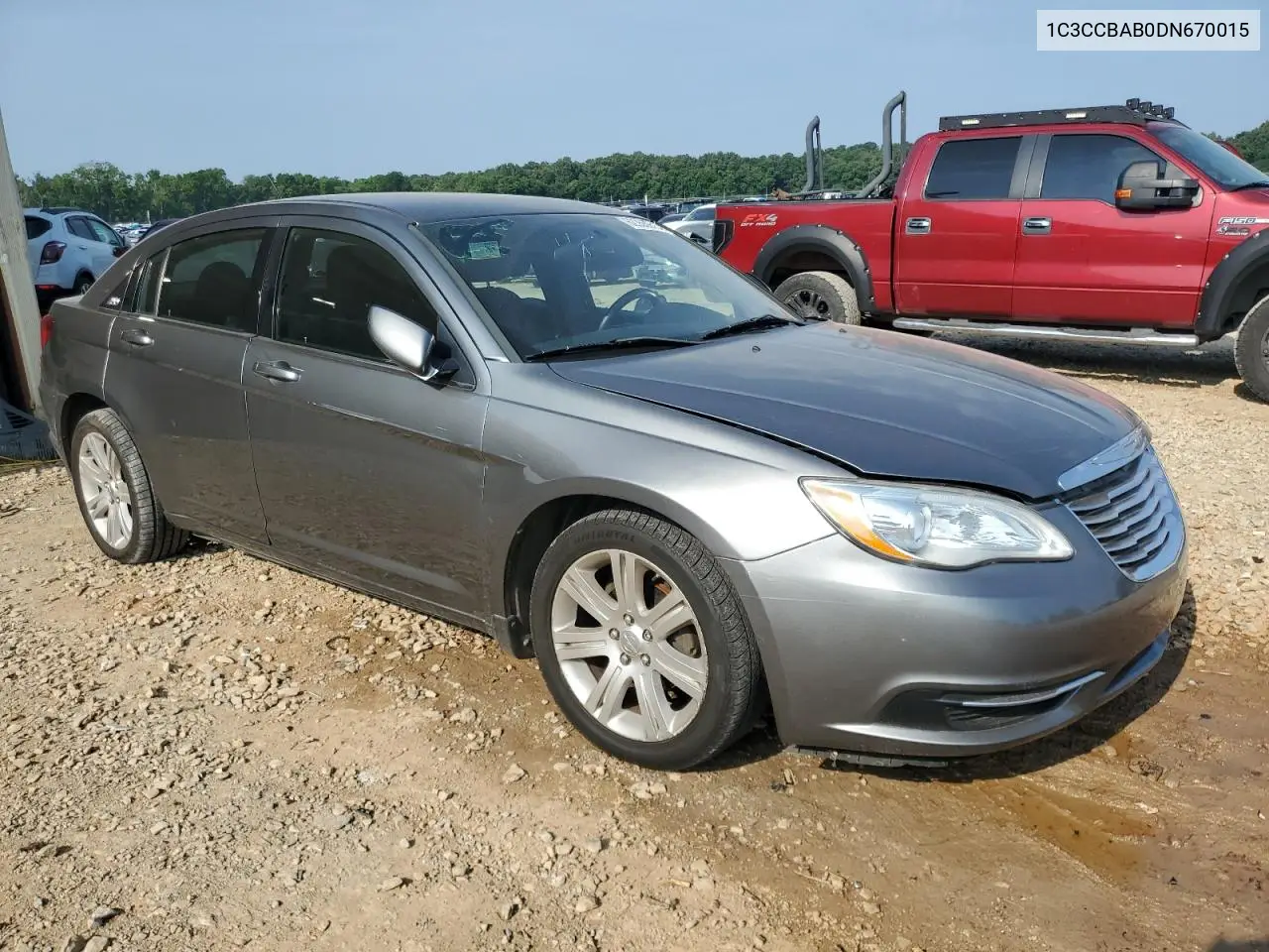 2013 Chrysler 200 Lx VIN: 1C3CCBAB0DN670015 Lot: 62355975