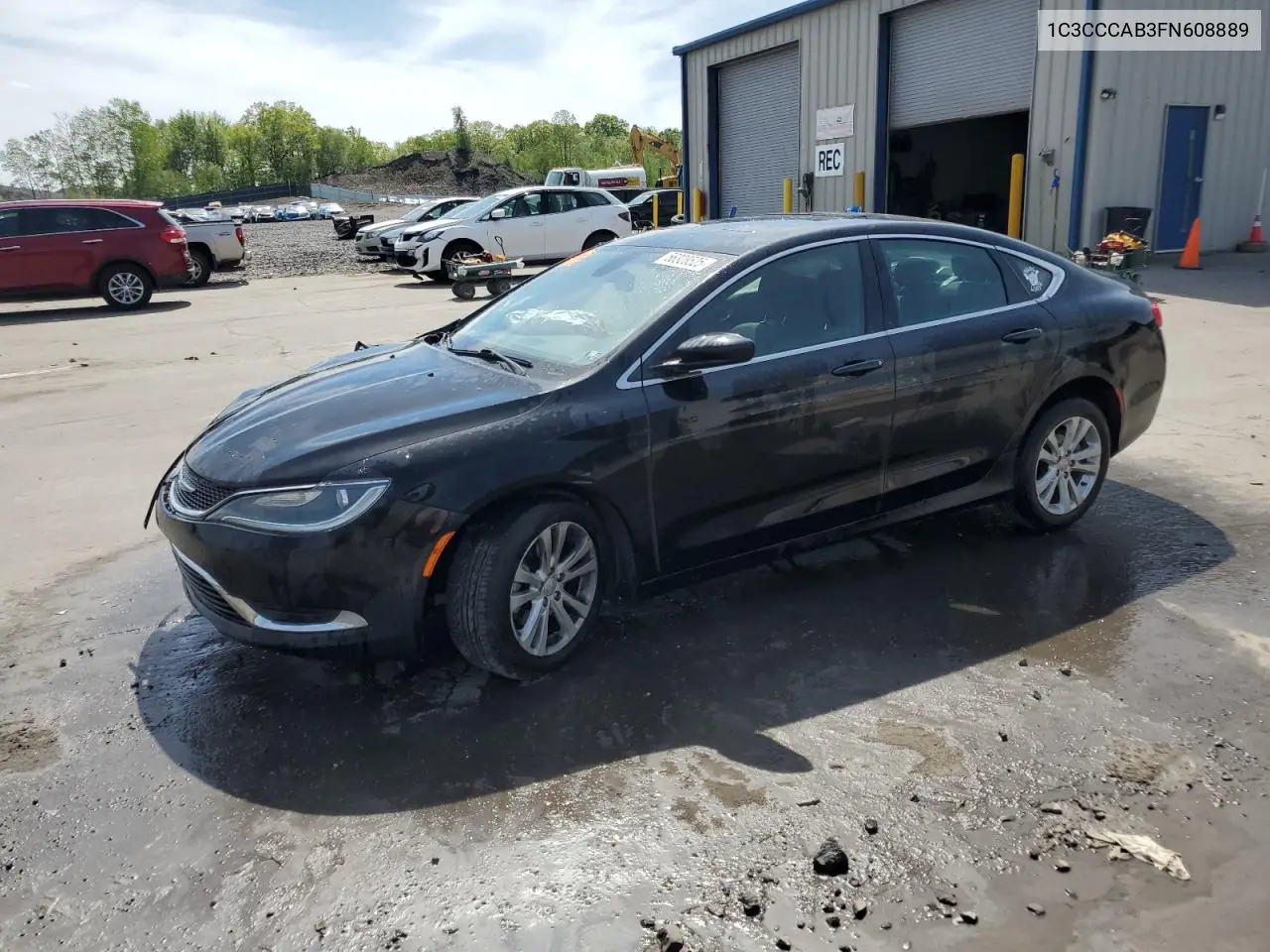 2015 Chrysler 200 Limited VIN: 1C3CCCAB3FN608889 Lot: 56328525