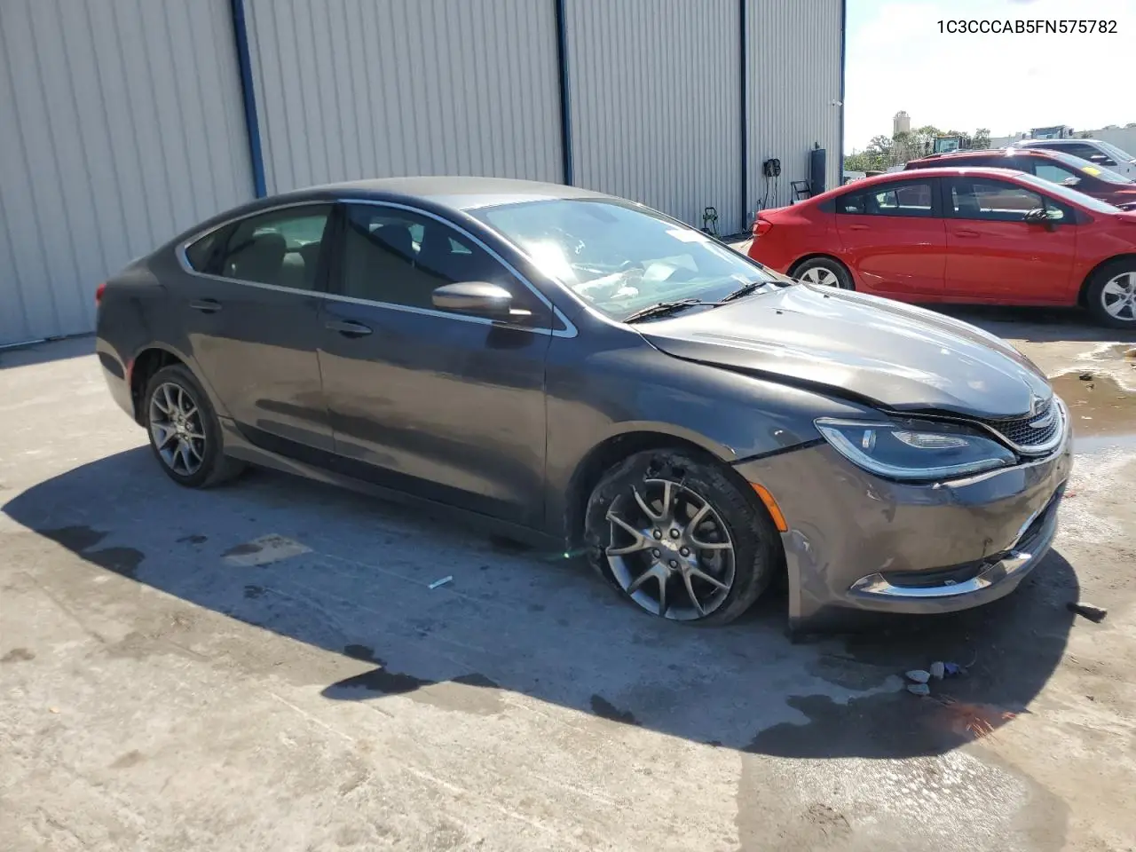 2015 Chrysler 200 Limited VIN: 1C3CCCAB5FN575782 Lot: 56903355