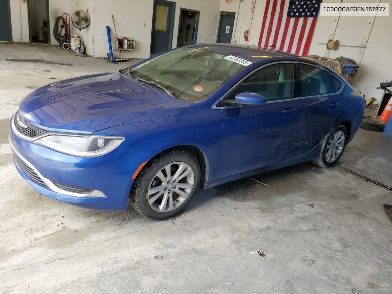 2015 Chrysler 200 Limited VIN: 1C3CCCAB3FN557877 Lot: 62361085