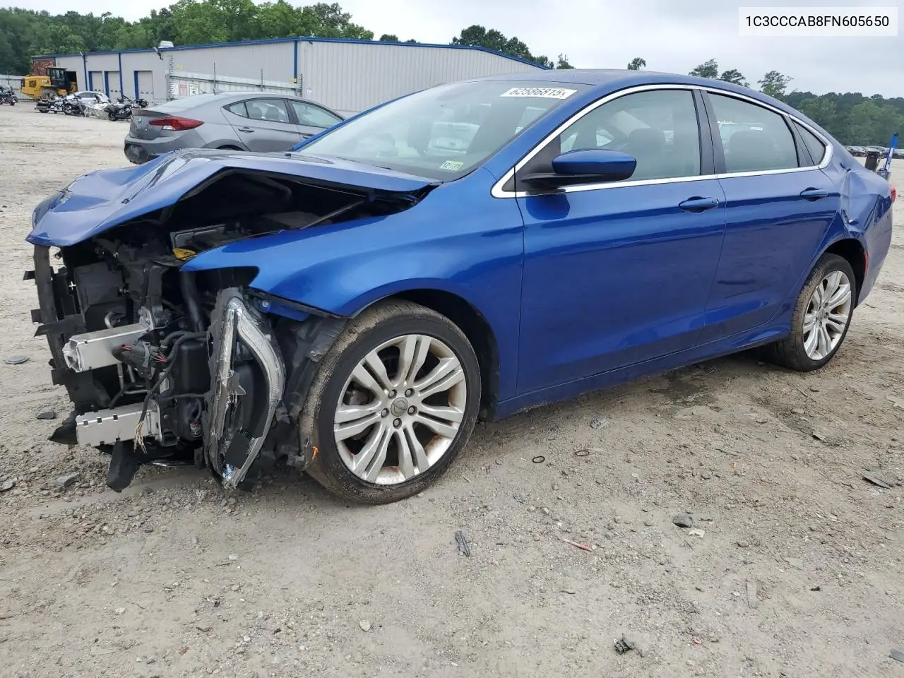 2015 Chrysler 200 Limited VIN: 1C3CCCAB8FN605650 Lot: 62586815