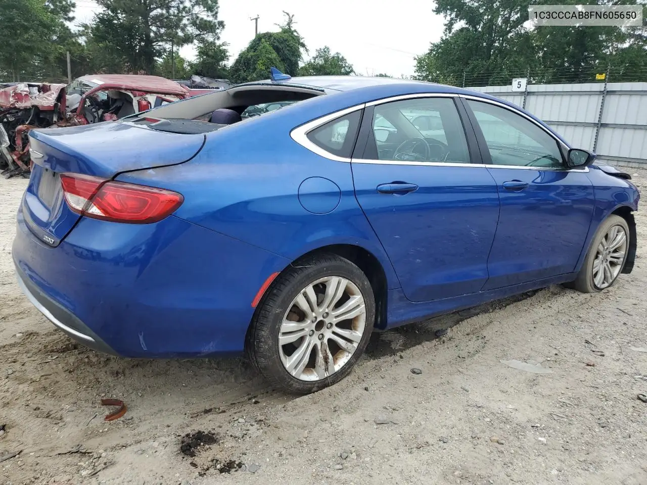 2015 Chrysler 200 Limited VIN: 1C3CCCAB8FN605650 Lot: 62586815