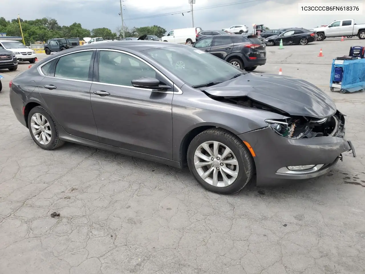 2015 Chrysler 200 C VIN: 1C3CCCCB6FN618376 Lot: 62946105