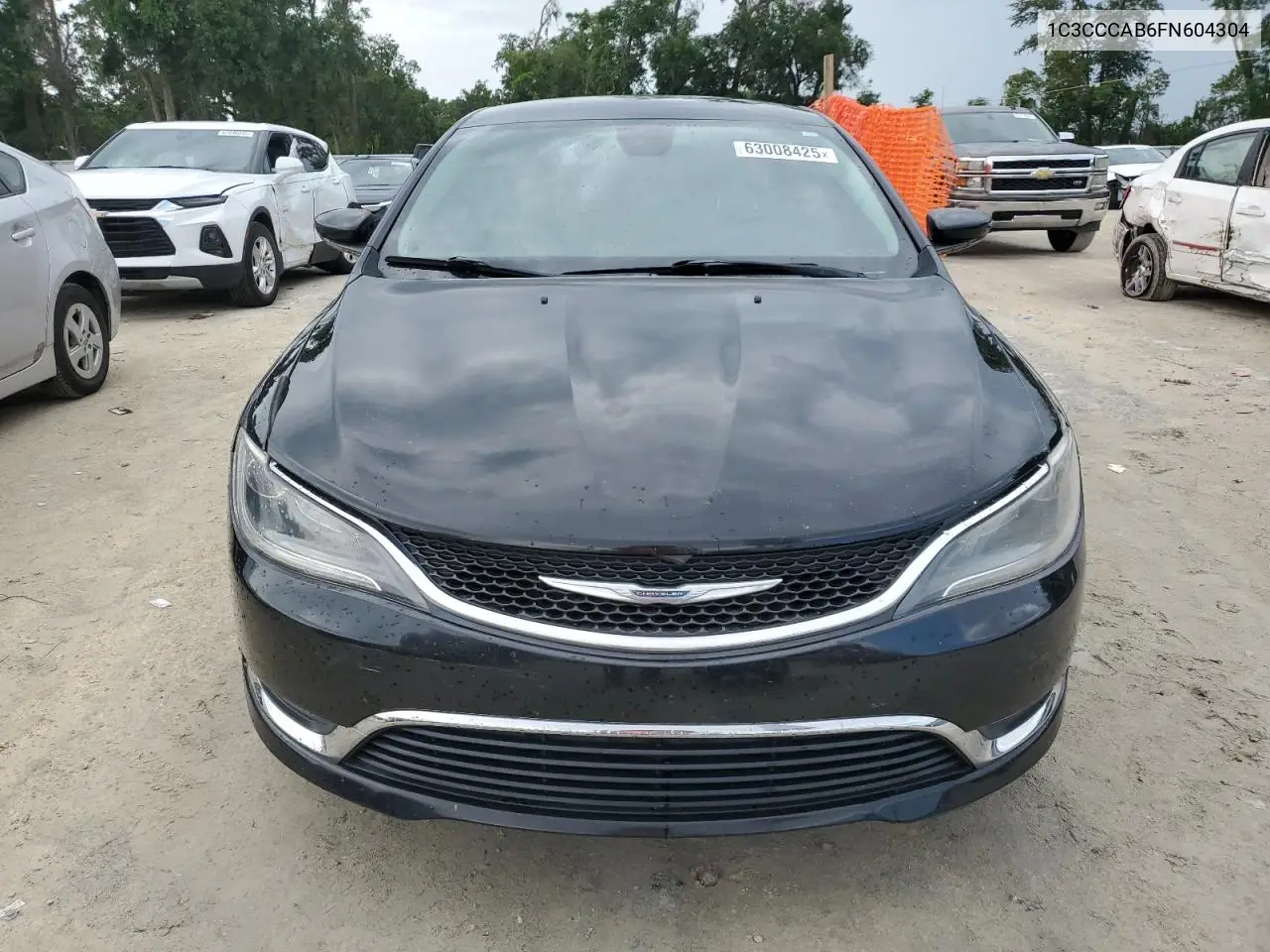 2015 Chrysler 200 Limited VIN: 1C3CCCAB6FN604304 Lot: 63008425