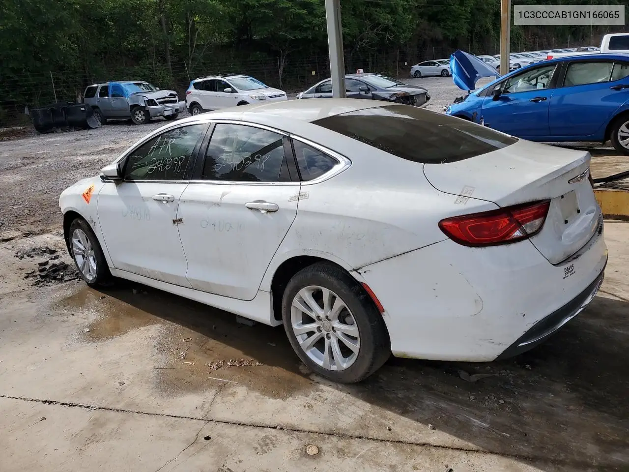 2016 Chrysler 200 Limited VIN: 1C3CCCAB1GN166065 Lot: 56695725