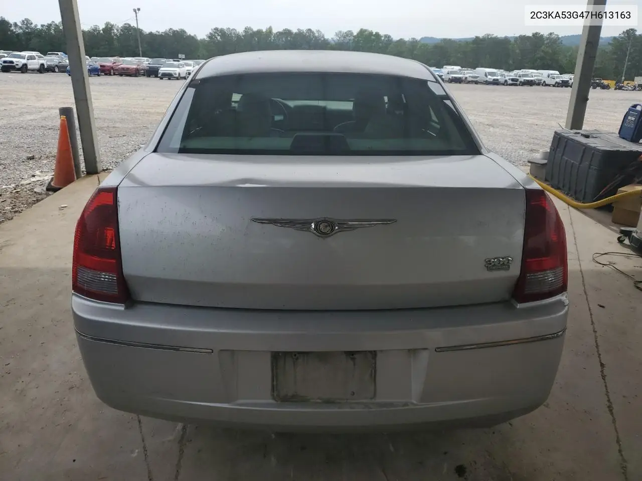 2007 Chrysler 300 Touring VIN: 2C3KA53G47H613163 Lot: 56406245